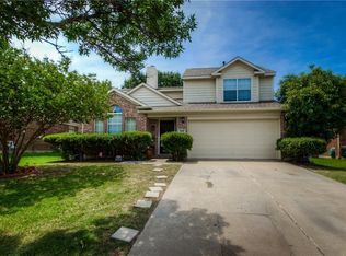 5416 Crater Lake Dr, Fort Worth, TX 76137