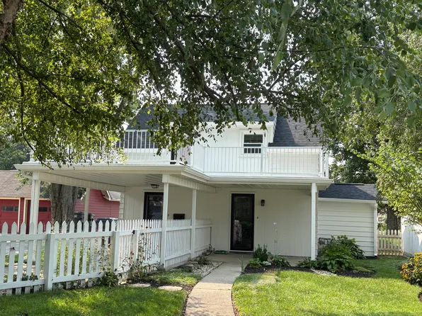 210 E High St, Pendleton, IN 46064