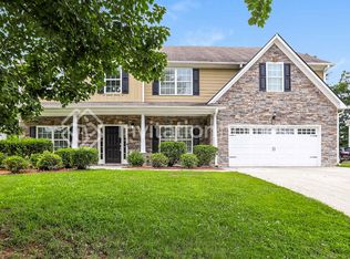 5561 Hickory Stone Dr, Douglasville, GA 30135