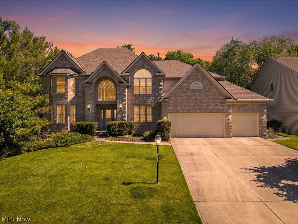 1st image of 20852 Kylemore Dr
