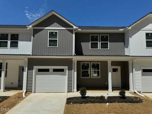 220 George St, Four Oaks, NC 27524