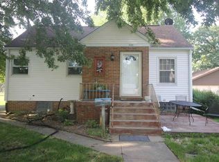 505 W Hilton St, Marengo, IA 52301