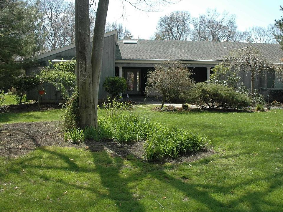 1st image of 110 Eagle Nest Ct