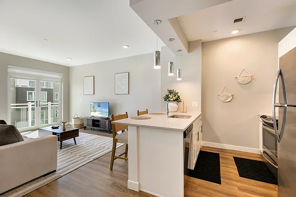 Kitchen, photo 1