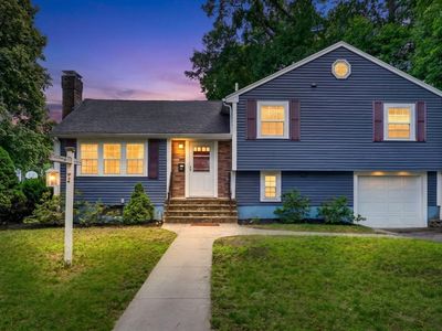 46 Windsor Rd, Stoneham, MA, 02180
