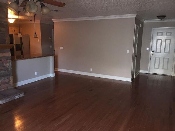 5th image of 781 E Northfield Blvd