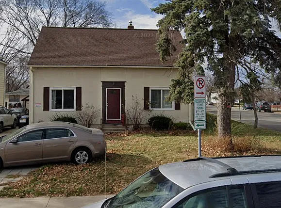 327 11th Avenue Northwest - 1 — Photo 3