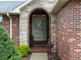 1206 Vintage Dr, Columbia, MO 65203
