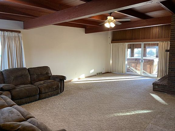 5th image of 1109 N Goodview St
