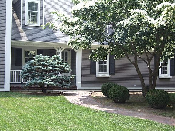 4th image of 1812 Atwood Ave