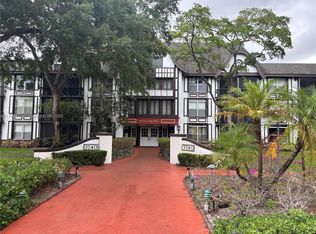 3740 Inverrary Dr APT 2S, Fort Lauderdale, FL 33319
