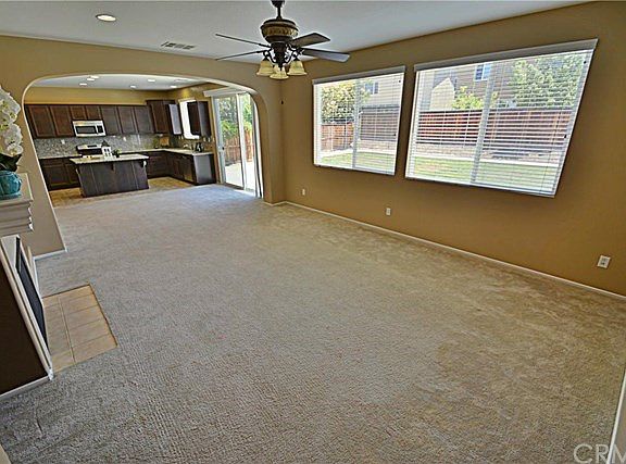 5th image of 27090 Emerald Cove Ct