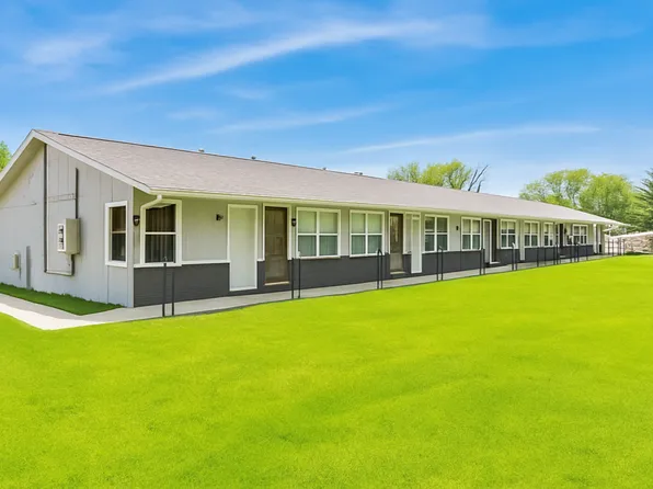 4671 NW 50th St, Des Moines, IA