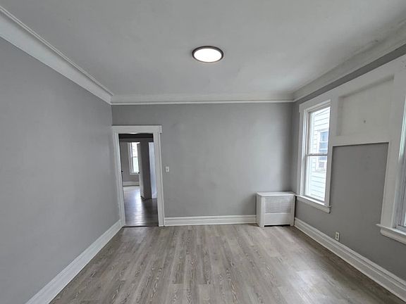 5th image of 47 Eckert Ave #2L