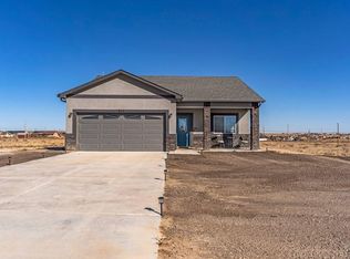 895 E Loma Dr, Pueblo West, CO 81007