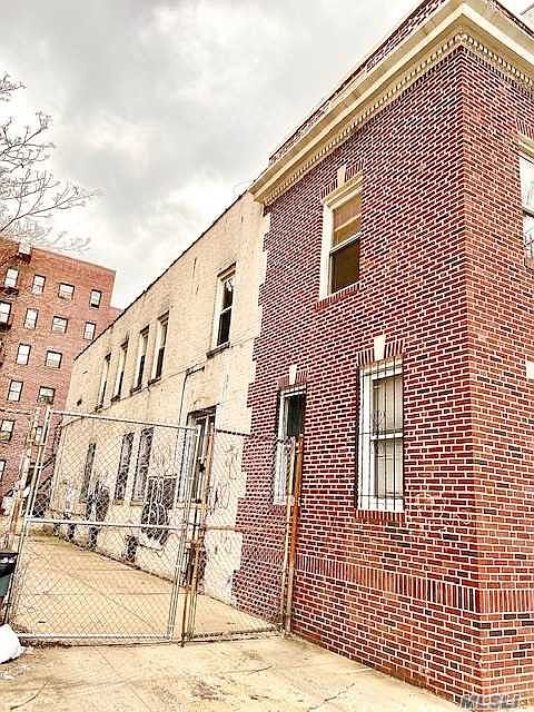 1st image of 9020 150th St