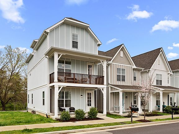2nd image of 744 Cottage Park Dr
