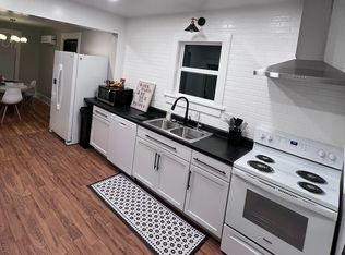 421 W Vernon Ave, Normal, IL 61761