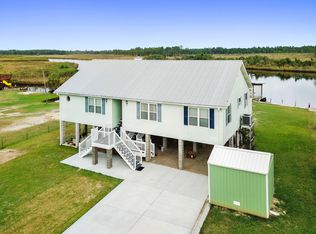 11107 N Shore Dr, Bay Saint Louis, MS 39520