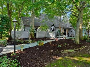 13411 Woodbriar Rdg, Midlothian, VA 23112