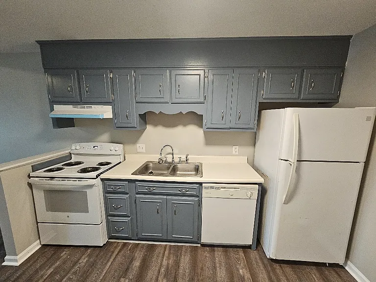 230 Lanier Dr #288 — Photo 5