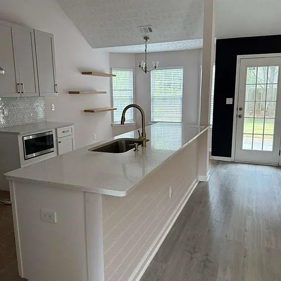 907 Keldron Ct — Photo 2