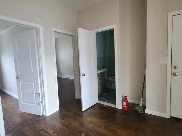 166 Armstrong Avenue image 7 of 18