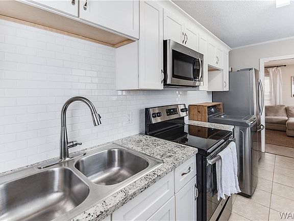 2nd image of 1806 21st Ave E