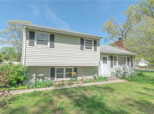 53 Fairlawn Dr, North Haven, CT 06473