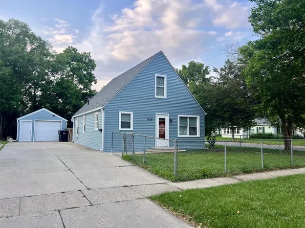 635 Newfield Drive, Beloit, WI 53511