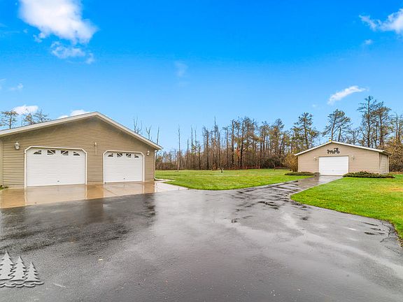 2nd image of 5335 Pinecrest Dr