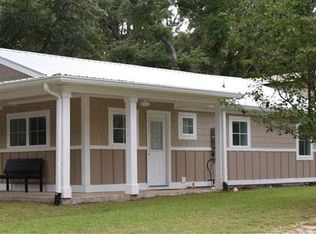 425 10th Ave S, Surfside Beach, SC 29575