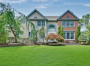 301 Adams Ct, Manalapan, NJ 07726