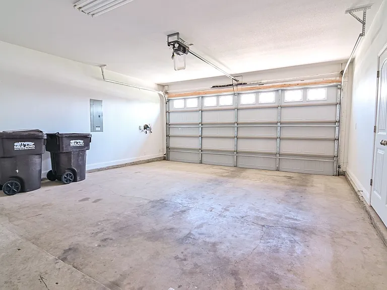 6014 Sunrise Way — Photo 25