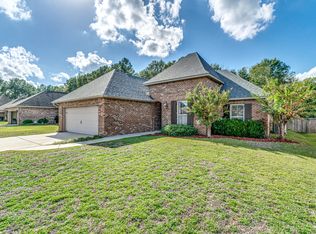 20 Avondale Cir, Hattiesburg, MS 39402
