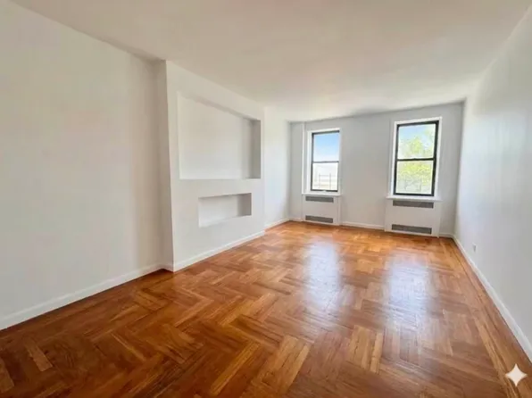 4755 White Plains Road image 1 of 7