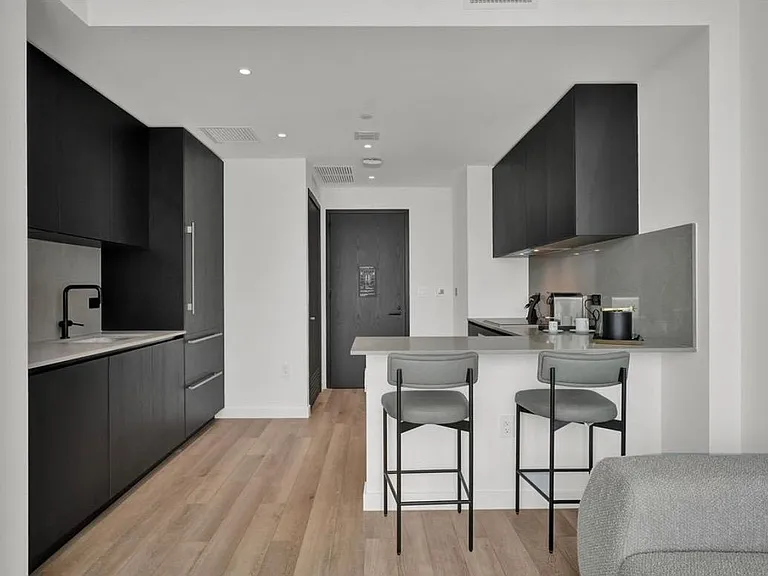 20 NE 11th St #2709 — Photo 10