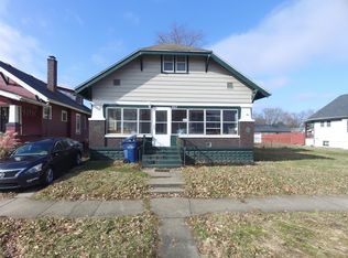 2618 Garfield Ave, Terre Haute, IN 47804