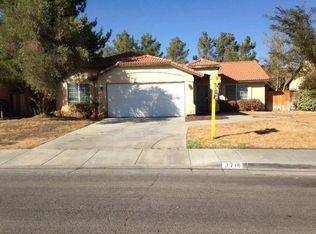 3716 Juniper Ridge Ln, Rosamond, CA 93560