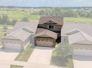 6020 Deere Creek Ln #B, Davenport, IA