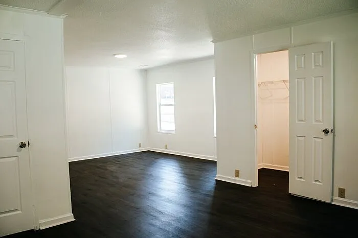 1030 Greenhill Rd — Photo 53
