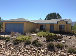 5566 E Rogers Dr, Hereford, AZ 85615
