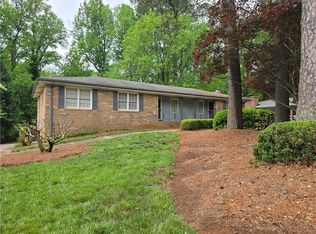 1810 Trophy Dr, Marietta, GA 30062