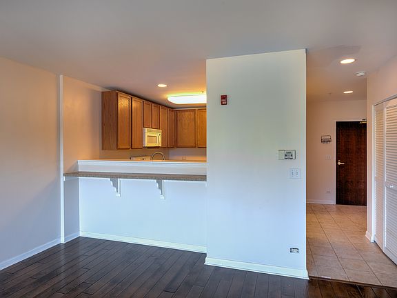 5th image of 9440 S 51st Ave APT 412