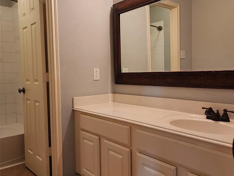 16935 Jelly Park Stone Dr — Photo 25