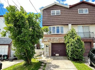 234 Slater Blvd, Staten Island, NY 10305