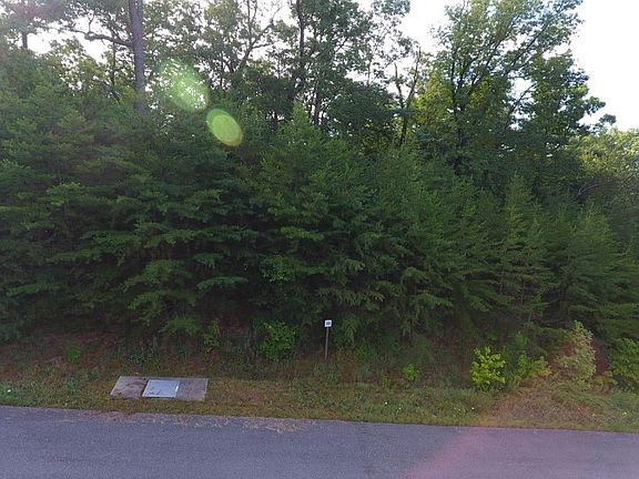 5th image of 52 Mountain Ash Way