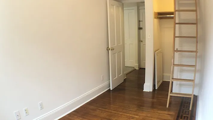 Rented by Nooklyn NYC LLC | media 6