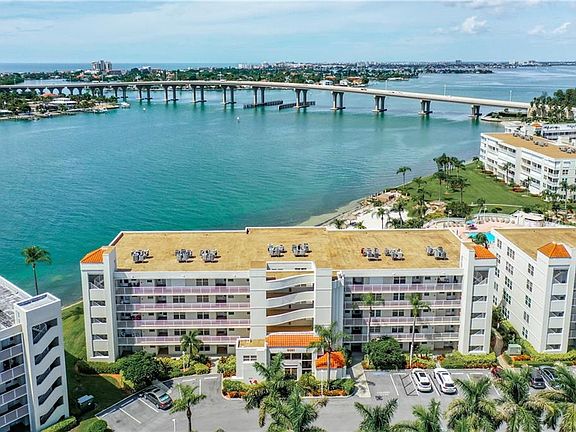 2nd image of 6081 Bahia Del Mar Cir APT 351