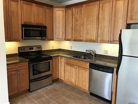 5th image of 8 Wall St APT 434